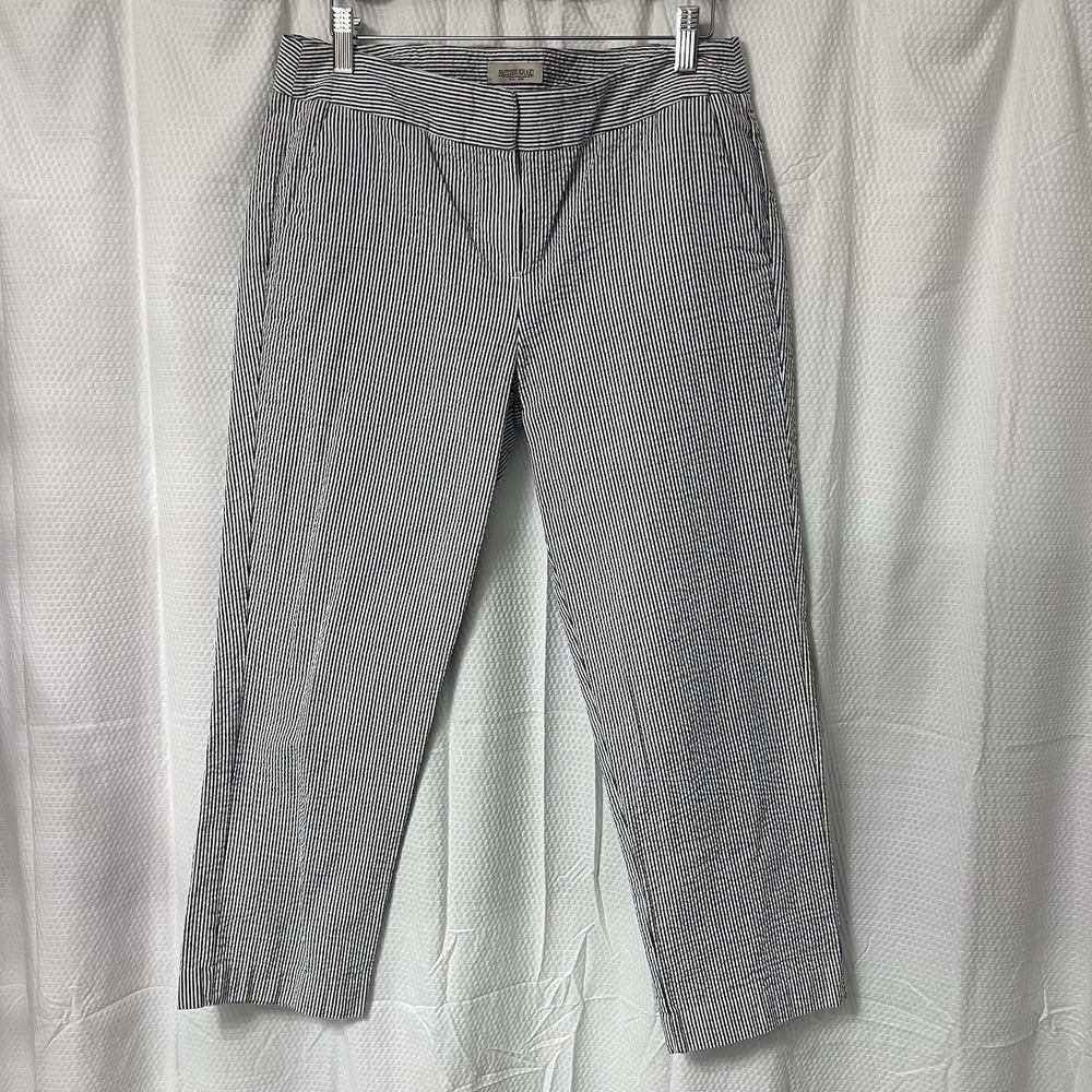British Khaki Knit Seersucker Cropped Pants Striped Navy White Size 6 Pockets EC